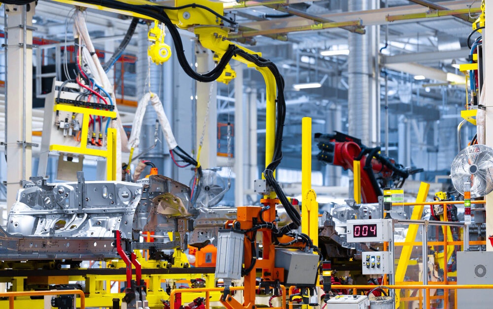 Sfruttare il Potenziale dell’Automazione Industriale: Vantaggi e Benefici